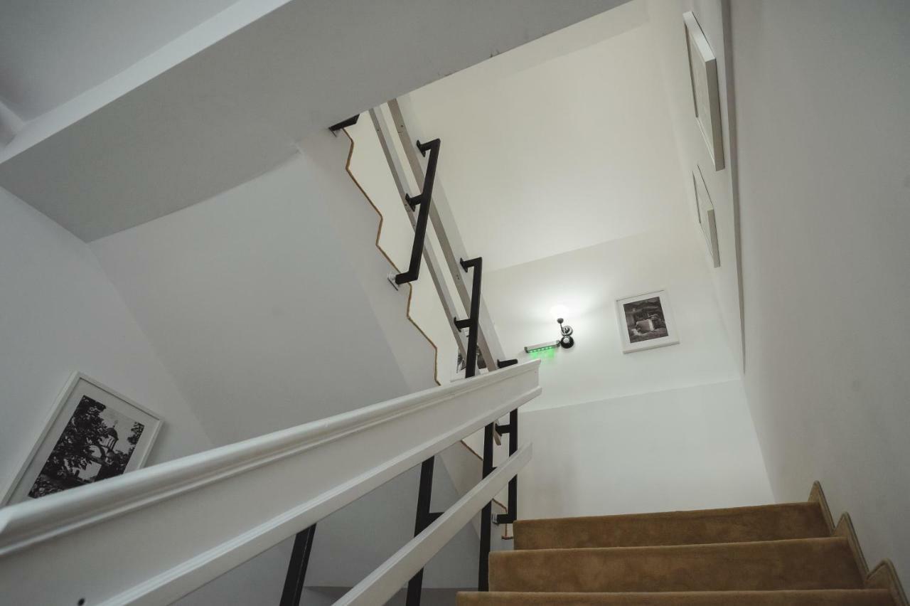 Boutique Hotel Casa Medievala คูร์ตา เด อาร์เจช ภายนอก รูปภาพ
