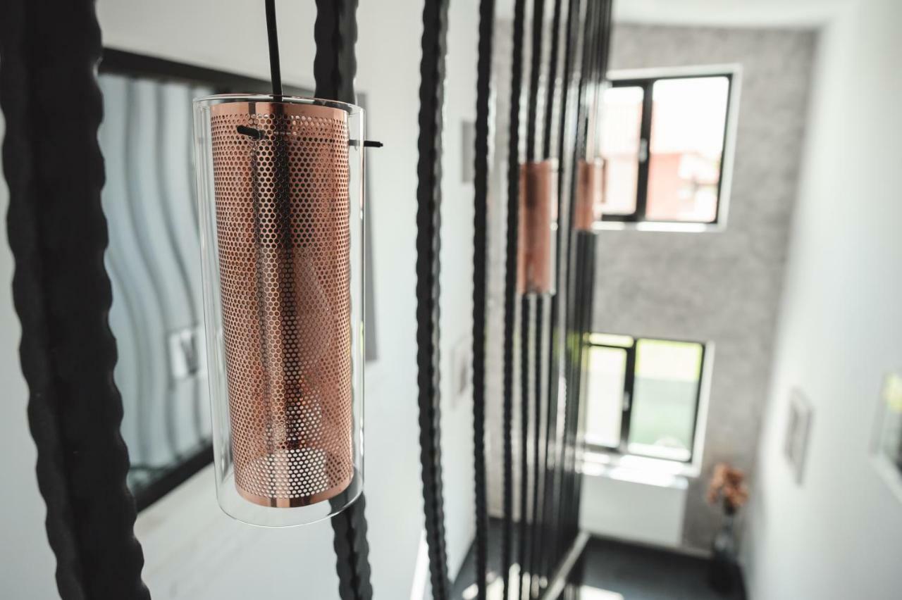 Boutique Hotel Casa Medievala คูร์ตา เด อาร์เจช ภายนอก รูปภาพ